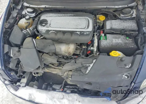 2015 Jeep Cherokee Sport z USA, uszkodzony, nr VIN 1C4PJMAB8FW769824